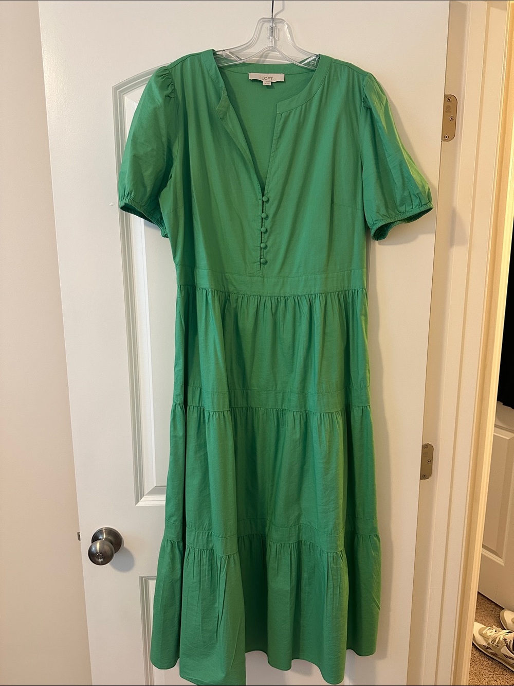 LOFT Emerald Green Tiered Midi Dress - Picture 1 of 3